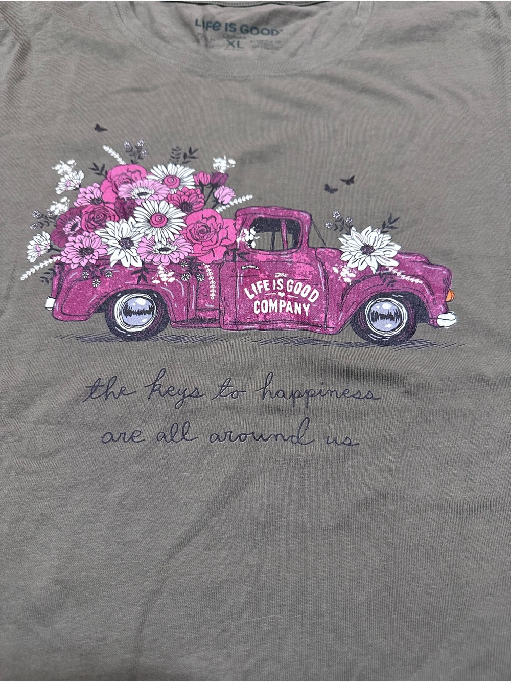 Life Is Good Gray Tee with Pink Floral Truck Graphic Sz xl crusher
